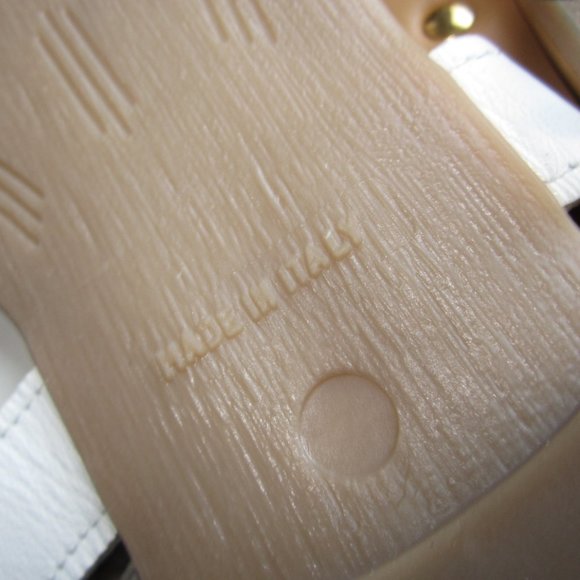 Mariella Thong Flower Sandal - Picture 12 of 12